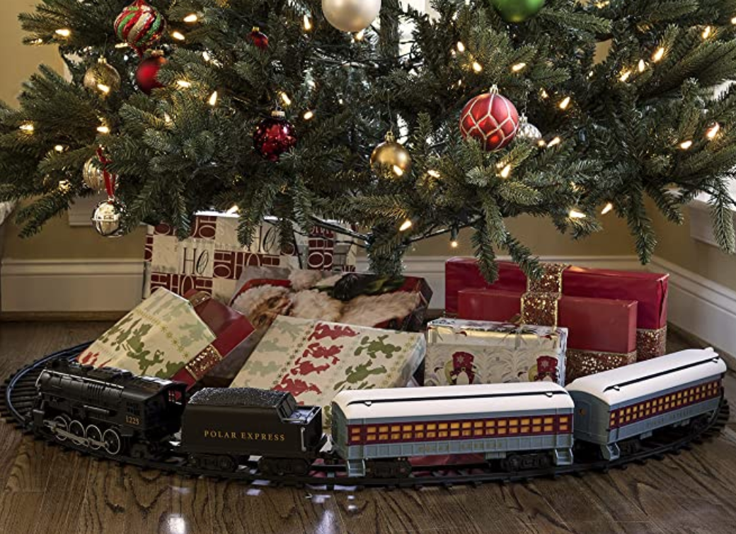 3 Must-Have Christmas Train Sets & The History Of Christmas Trains